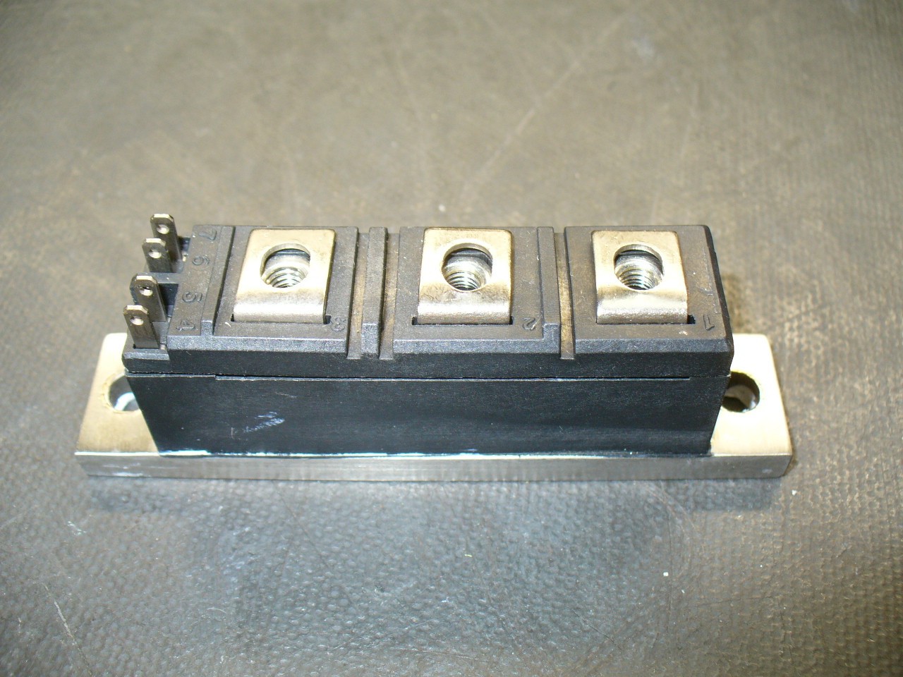 40 LBS Scrap Transistors for Reclaim Copper Recovery, busbar, ~26 lbs copper bar