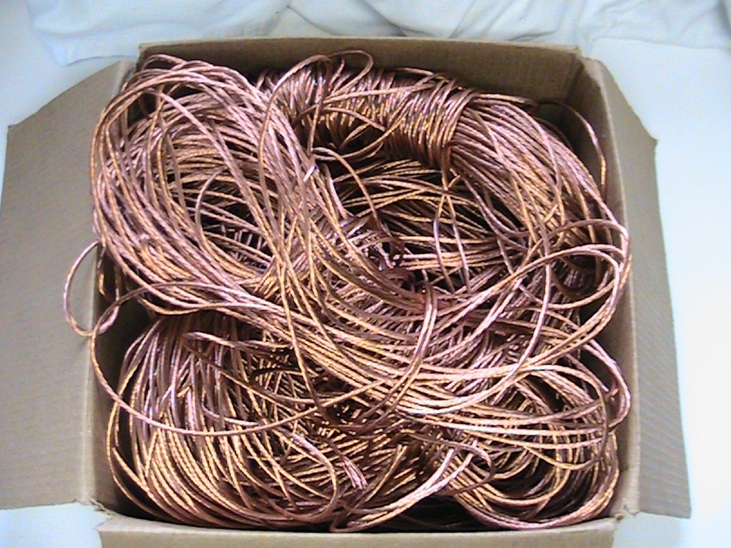25 LBS. 11.2 OZ CLEAN STRIPPED STRANDED COPPER WIRE BARE SHINY BRIGHT MELT