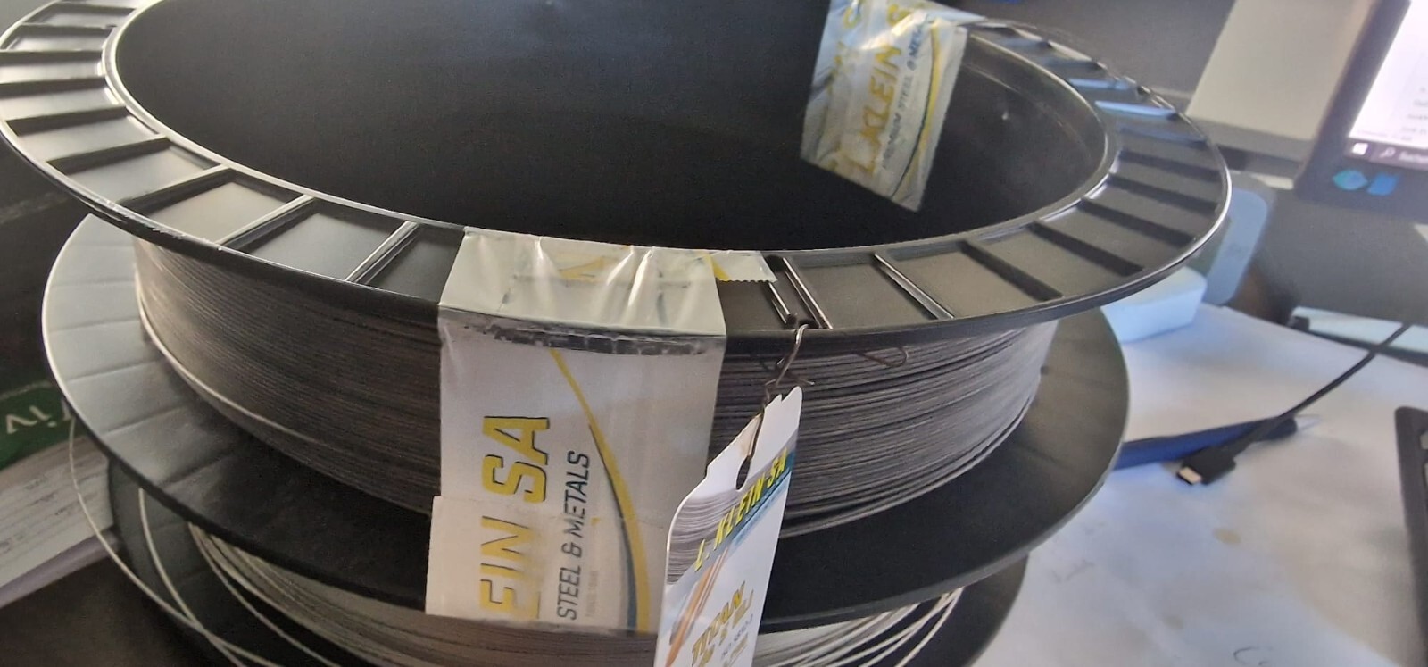 Titandraht Grade 5 ELI 3.7165 Ti6Al4V Titan MEDICAL GRADE Wire